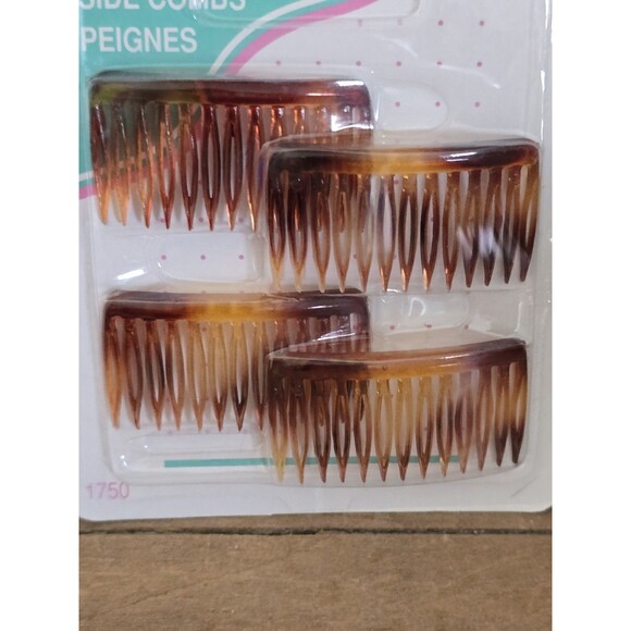 Vintage Wilhold Fashion Side Combs No. 1750 Small Hair Accessories NOS - Picture 2 of 4